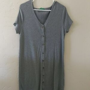 Chic Gray Knit Button-Down Dress
